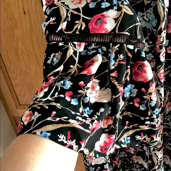 Olivia and Grace Black Floral Boho Lace Blouse - Picture 2 of 7